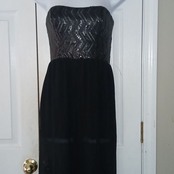 XOXO black sequin sleeveless sheer wide leg jumpsuit Sz 1/2 NWOT - Picture 3 of 10